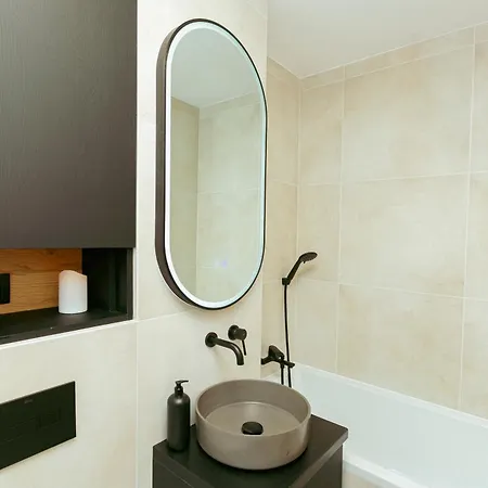 Comfy Saska Apartamento Varsovia